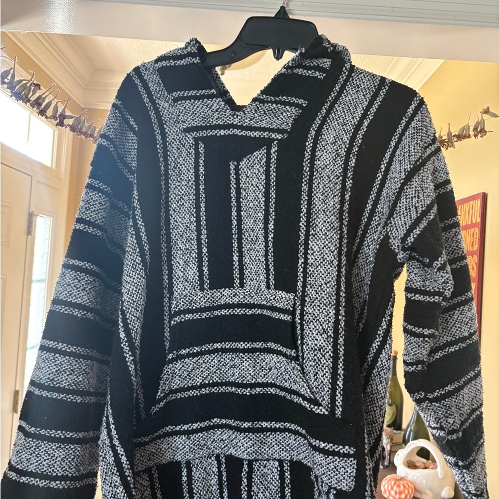 Black-Gray Striped Men's Drug Rag, Mexican Blanket Hoodie, Baja Pullover‎ sz L